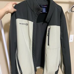 Men’s free country soft shell jacket
